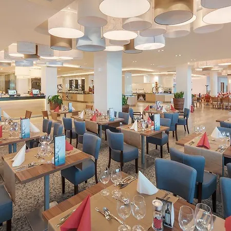 Hotel Valamar Isabella Island