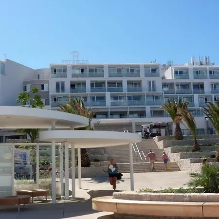 Valamar Isabella Island 3*