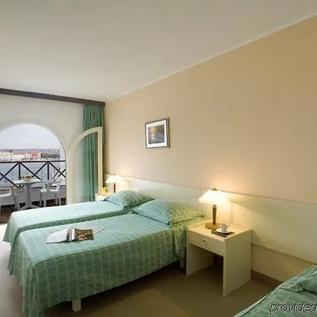 Valamar Isabella Island Hotel 3*