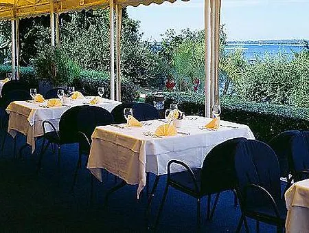 Valamar Isabella Island Hotel 3*